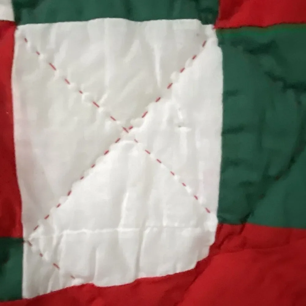 Vintage Patchwork Tree Skirt 50 inch Christmas Quilted NEW Old Stock Red Green
